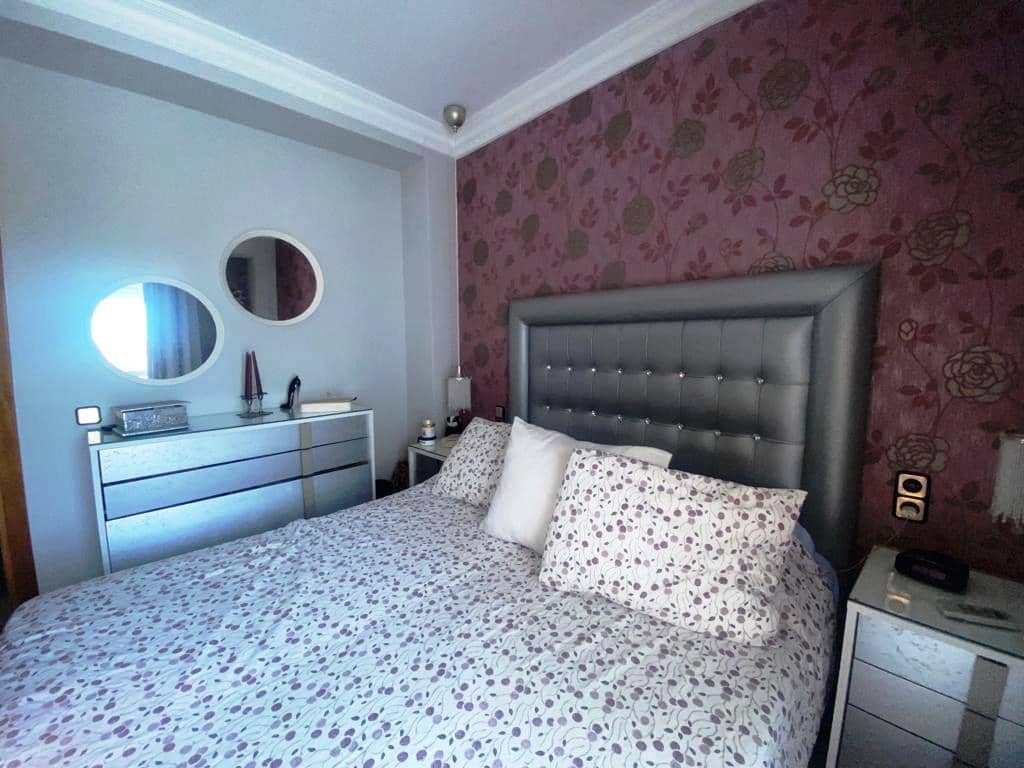 4 soveværelse Byhus til salg i Canillas de Albaida - € 168.000 (Ref: 7752209)