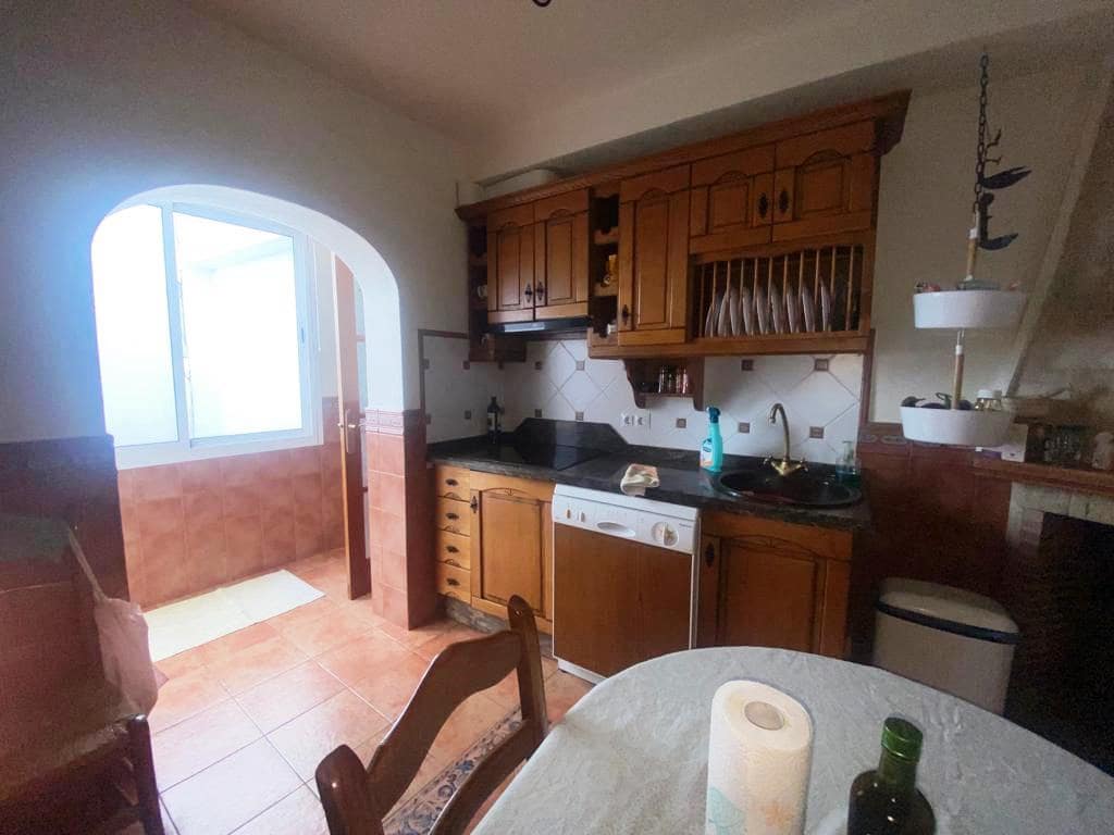 4 soveværelse Byhus til salg i Canillas de Albaida - € 168.000 (Ref: 7752209)