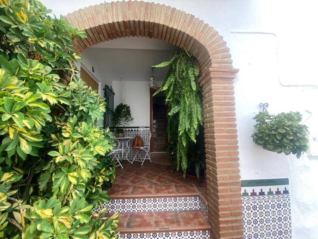 4 soveværelse Byhus til salg i Canillas de Albaida - € 168.000 (Ref: 7752209)