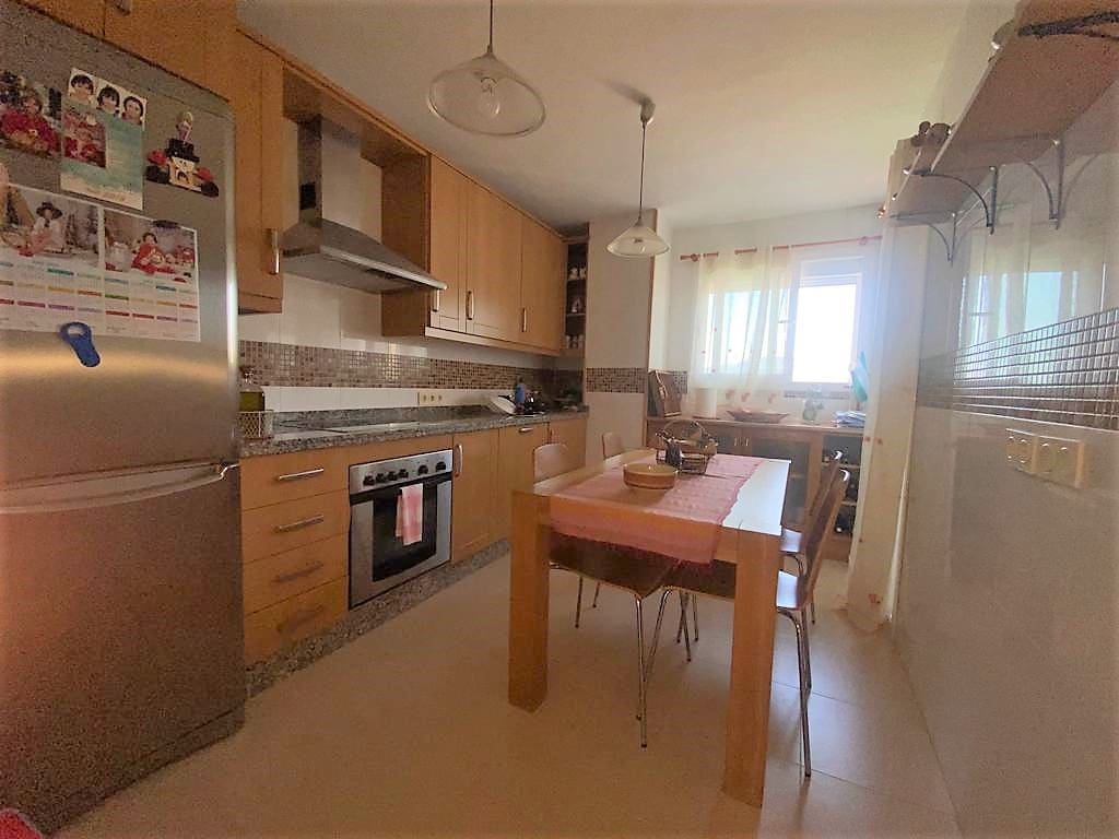 2 soveværelse Lejlighed til salg i Caleta de Velez med swimmingpool - € 367.000 (Ref: 7754436)