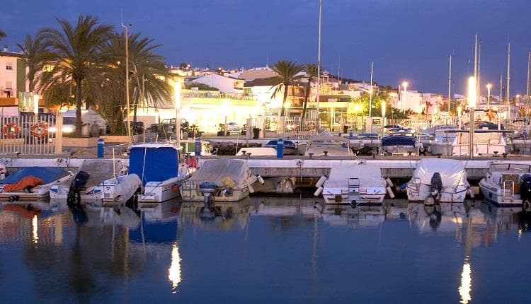 2 soveværelse Lejlighed til salg i Caleta de Velez med swimmingpool - € 367.000 (Ref: 7754436)
