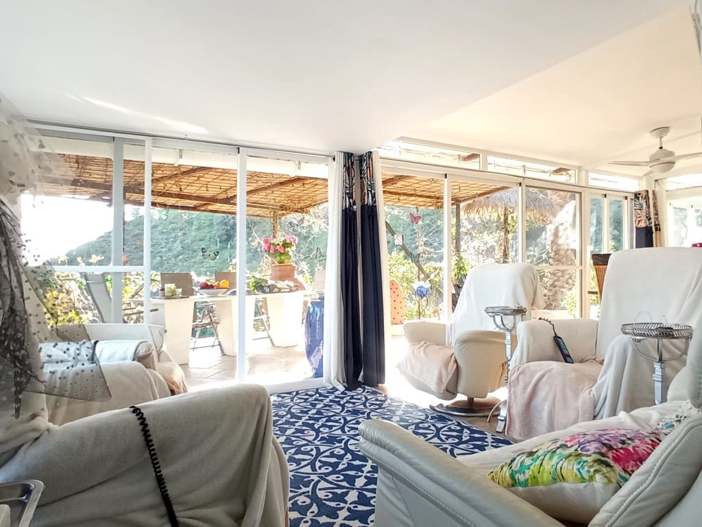 3 soveværelse Finca/Landehus til salg i Arenas med swimmingpool - € 439.000 (Ref: 7784894)