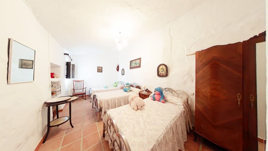 5 soveværelse Byhus til salg i Arenas - € 170.000 (Ref: 7936109)