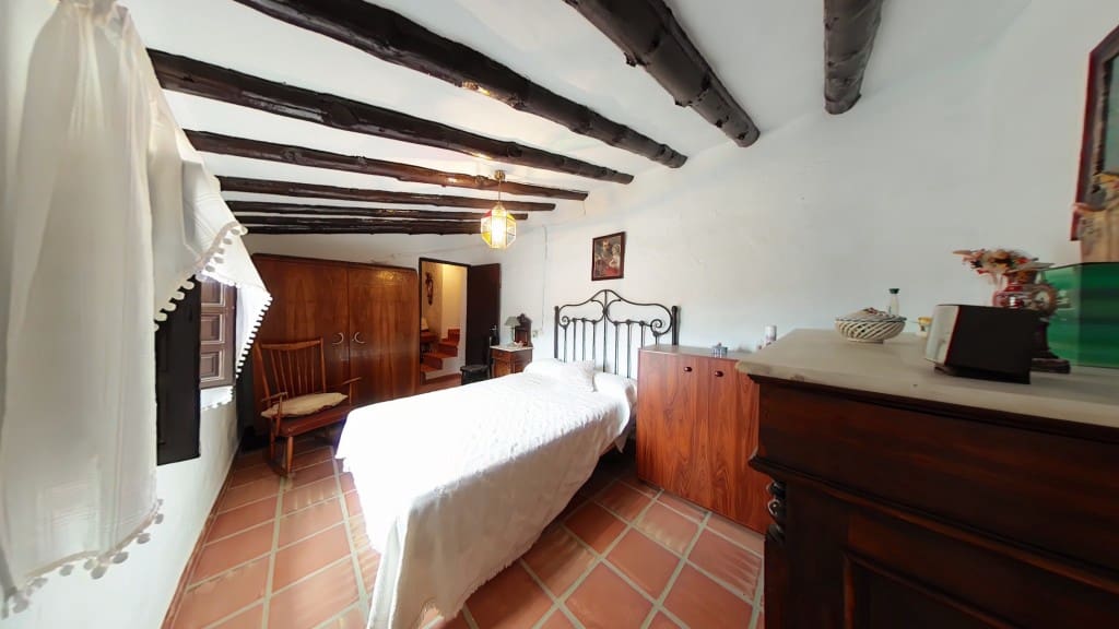 5 soveværelse Byhus til salg i Arenas - € 170.000 (Ref: 7936109)