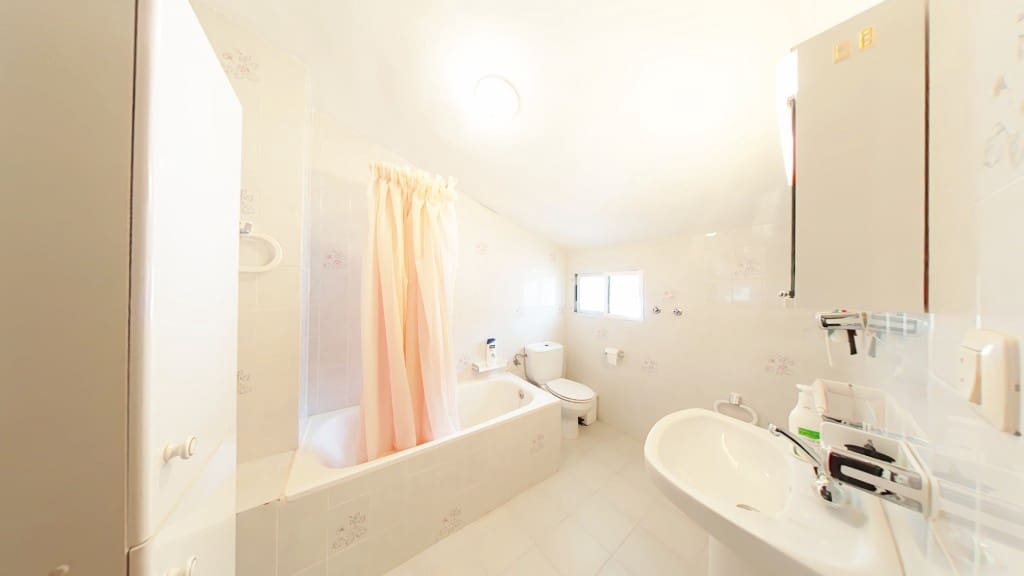 5 soveværelse Byhus til salg i Arenas - € 170.000 (Ref: 7936109)