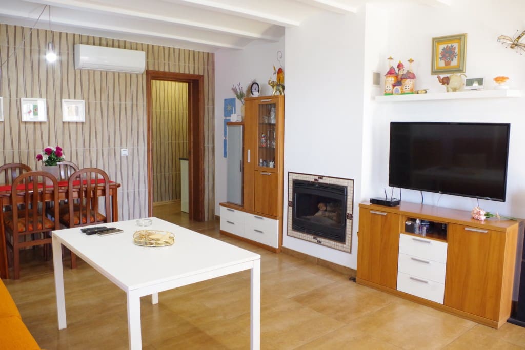 4 soveværelse Finca/Landehus til salg i Arenas med swimmingpool - € 398.000 (Ref: 7958151)