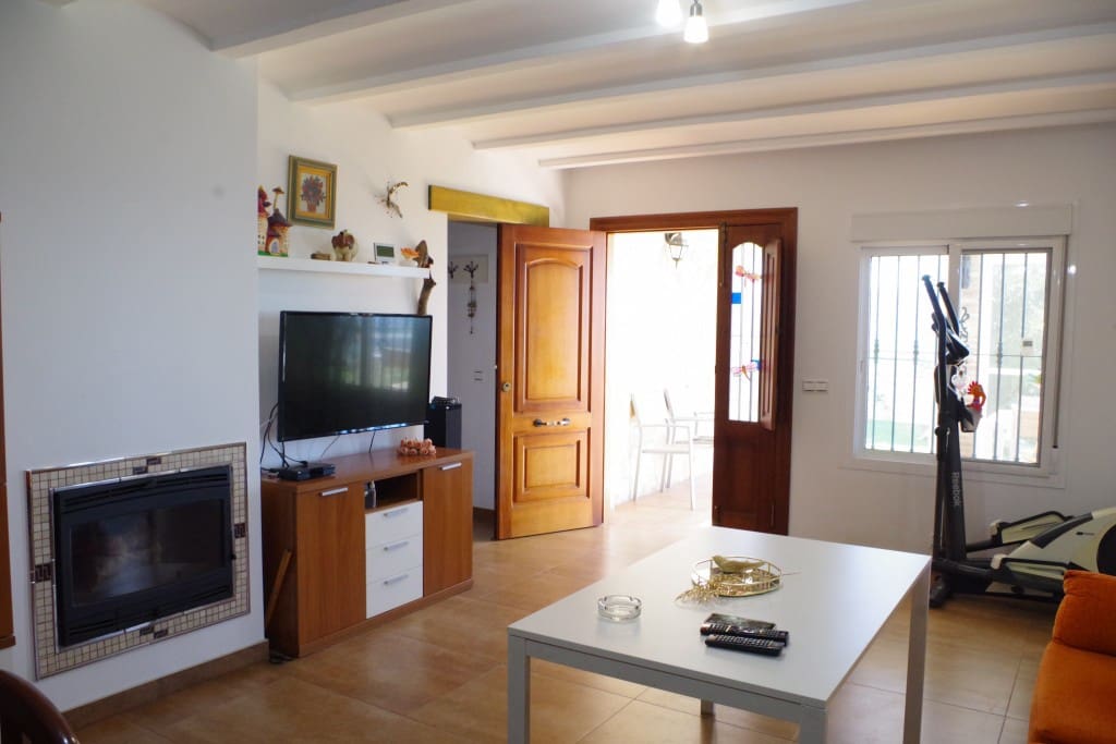 4 soveværelse Finca/Landehus til salg i Arenas med swimmingpool - € 398.000 (Ref: 7958151)