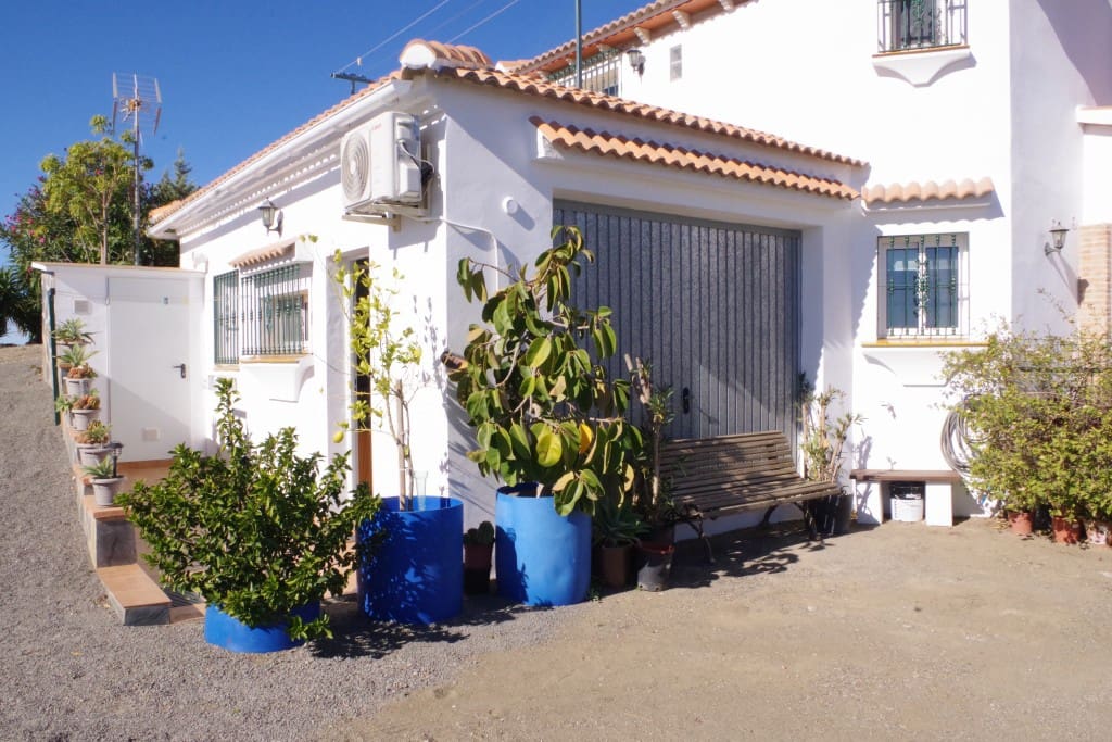 4 soveværelse Finca/Landehus til salg i Arenas med swimmingpool - € 398.000 (Ref: 7958151)