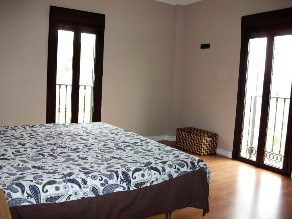 3 soveværelse Finca/Landehus til salg i Iznate med swimmingpool - € 367.500 (Ref: 7989884)