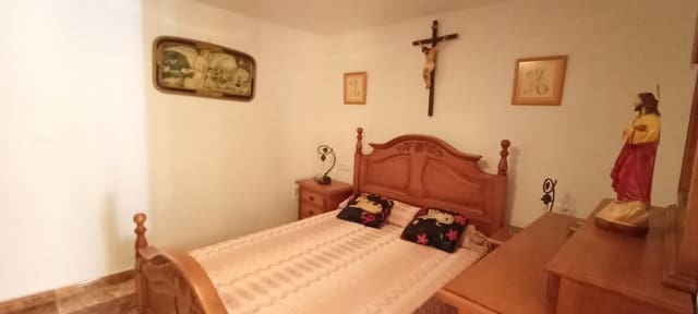 2 sovrum Hus till salu i Salares - 80 000 € (Ref: 7999778)