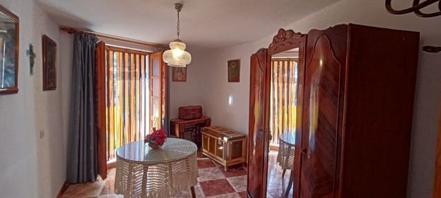 2 sovrum Hus till salu i Salares - 80 000 € (Ref: 7999778)