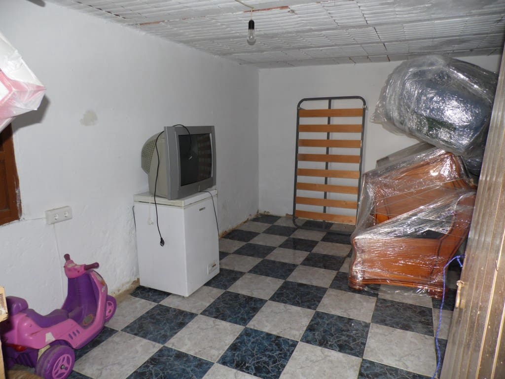 8 soveværelse Villa til salg i Los Romanes med swimmingpool - € 349.000 (Ref: 8103036)