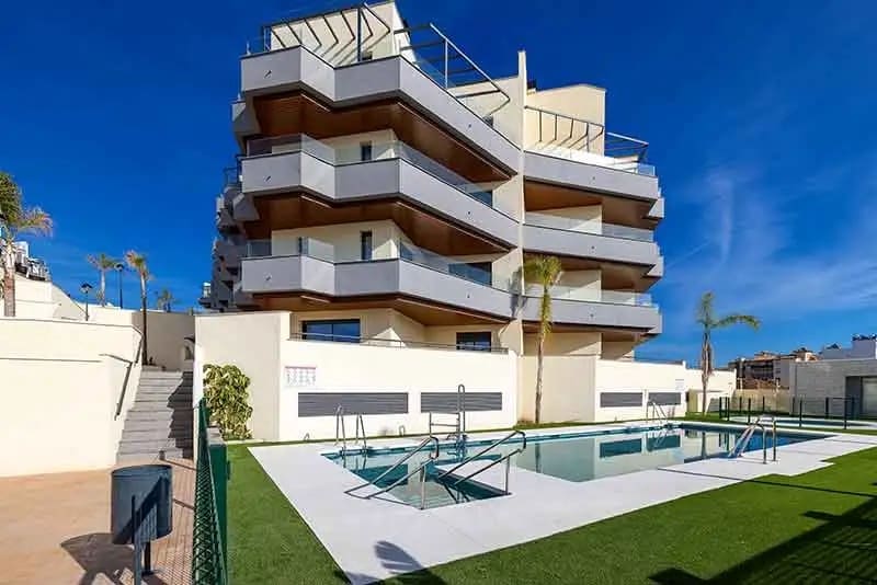 2 camera da letto Appartamento sulla Spiaggia in vendita in Torrox-Costa con piscina garage - 392.000 € (Rif: 8331368)