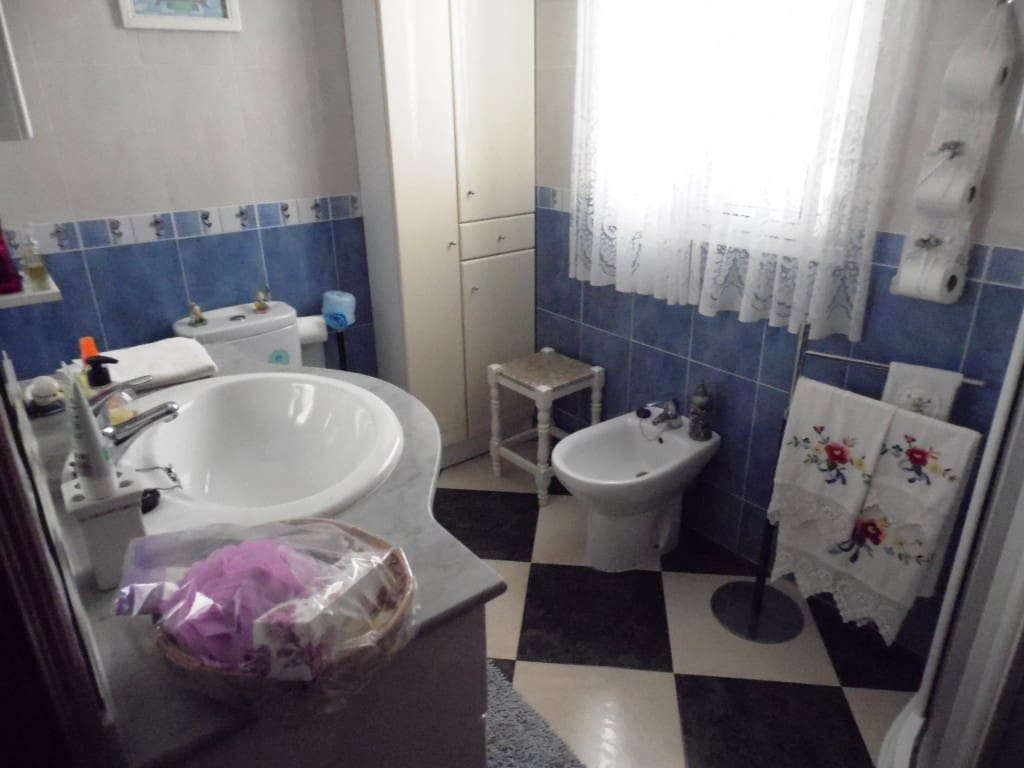 5 soveværelse Finca/Landehus til salg i Canillas de Aceituno med swimmingpool garage - € 360.000 (Ref: 8362250)