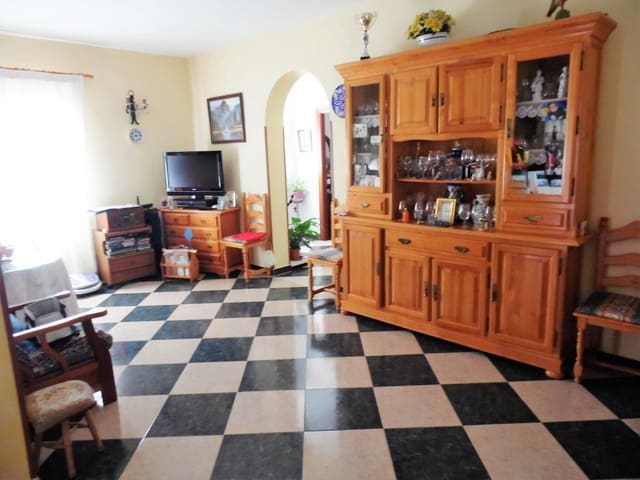 5 sovrum Finca/Hus på landet till salu i Canillas de Aceituno med pool garage - 360 000 € (Ref: 8362250)