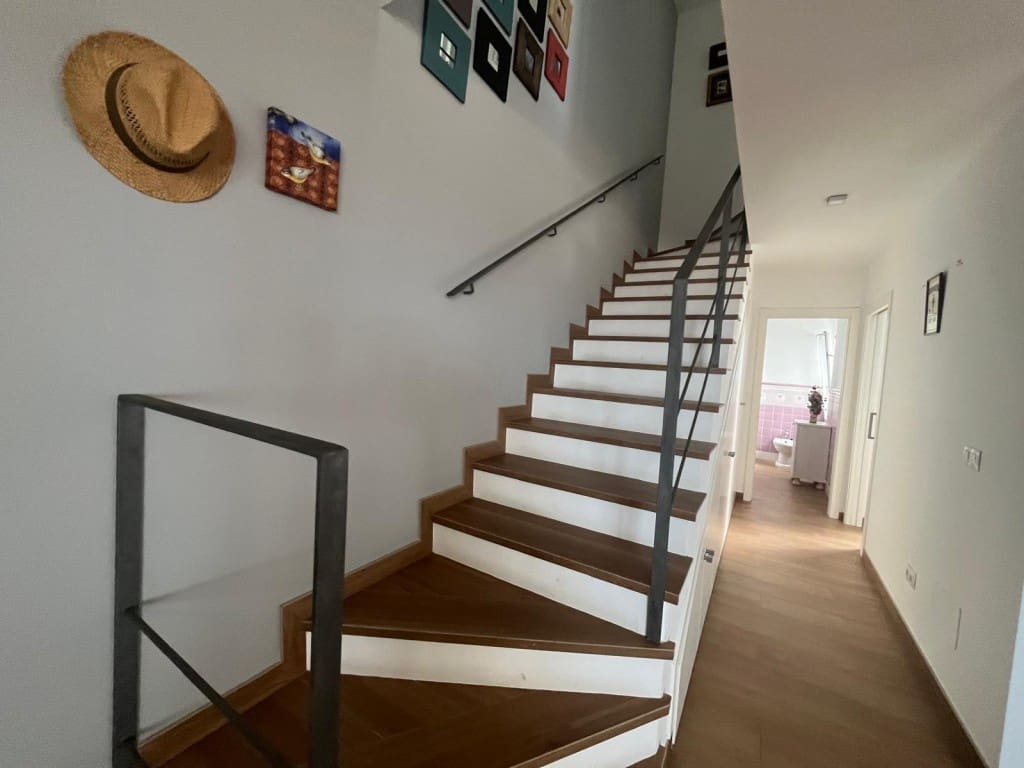 2 soveværelse Villa til salg i Lagos - € 450.000 (Ref: 8419286)