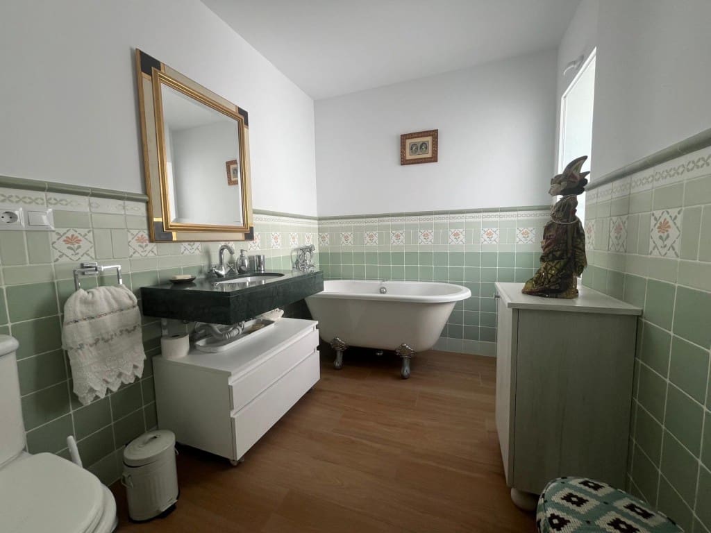 2 soveværelse Villa til salg i Lagos - € 450.000 (Ref: 8419286)