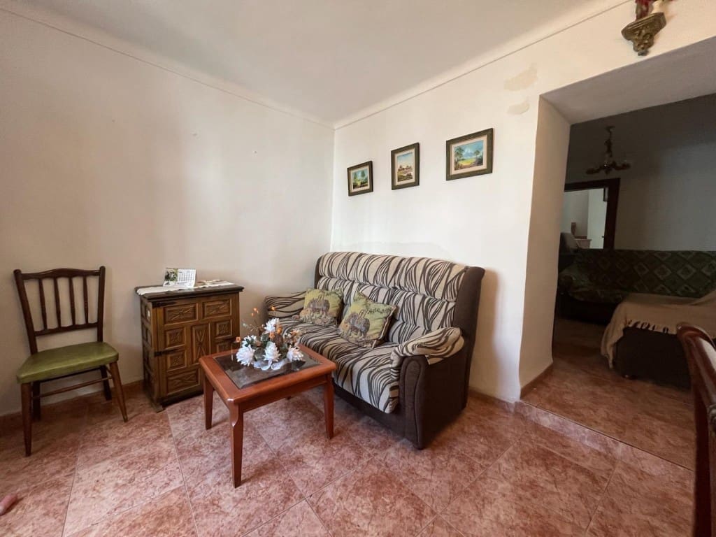 3 soverom Hus til salgs i Torrox - € 155 000 (Ref: 8430254)