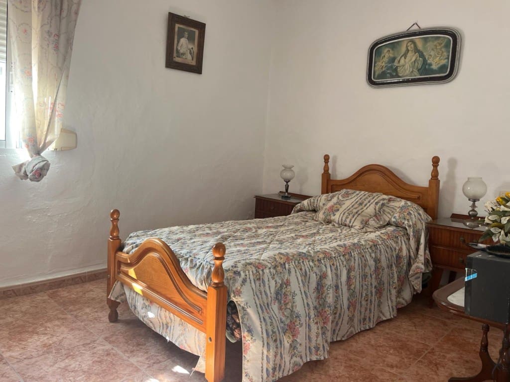 3 soverom Hus til salgs i Torrox - € 155 000 (Ref: 8430254)