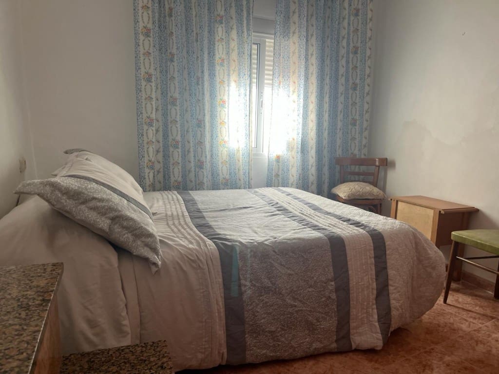 3 soverom Hus til salgs i Torrox - € 155 000 (Ref: 8430254)