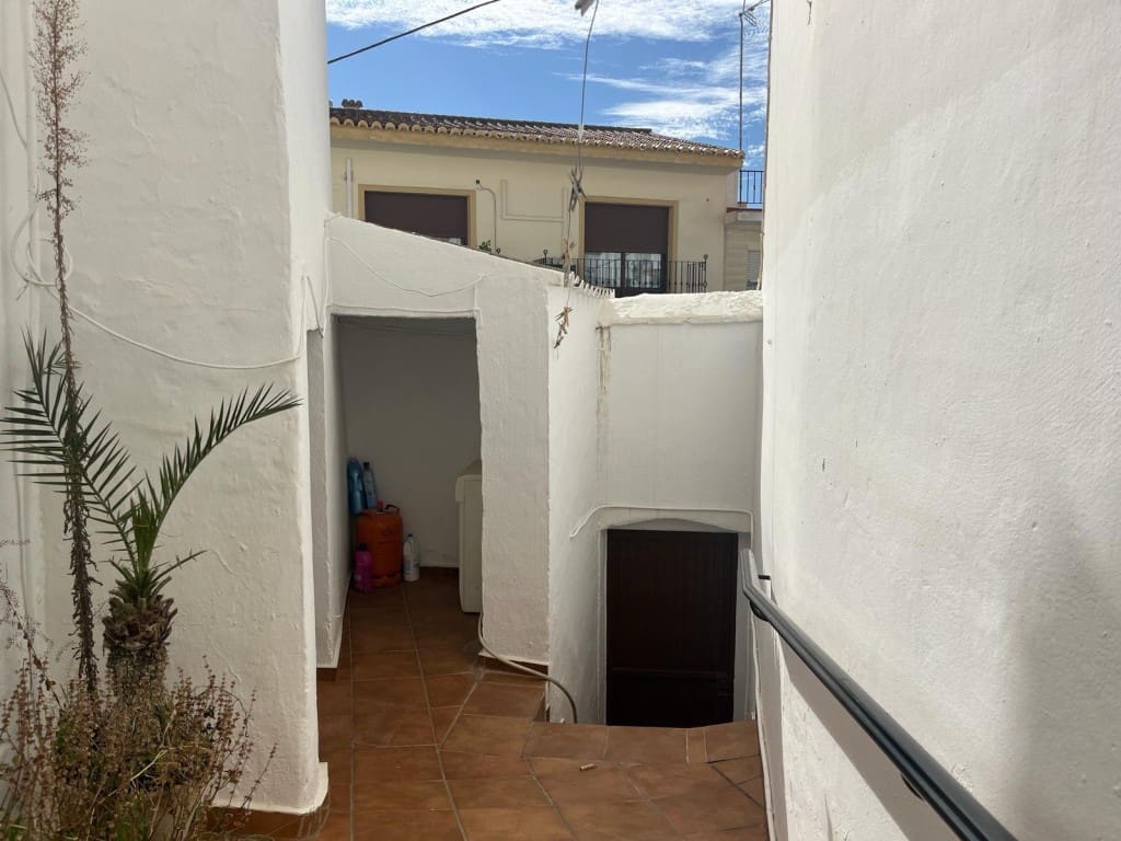 3 soverom Hus til salgs i Torrox - € 155 000 (Ref: 8430254)