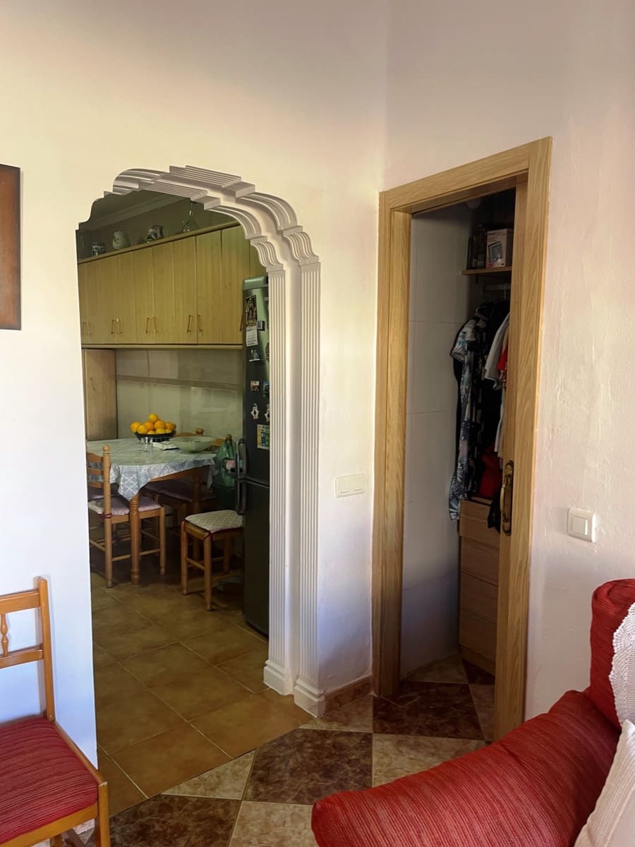 4 sypialnia Willa na sprzedaż w Velez-Malaga - 215 000 € (Ref: 8440276)