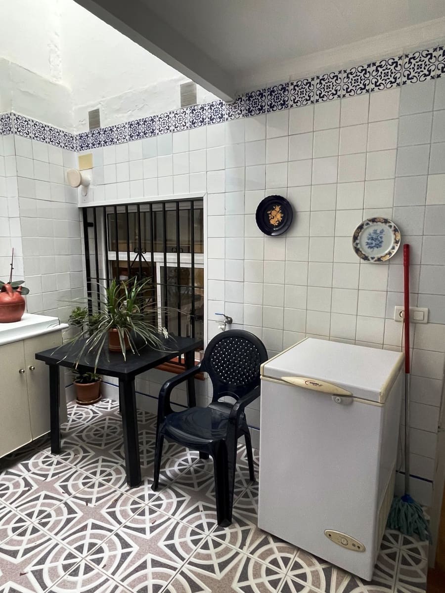 4 sypialnia Willa na sprzedaż w Velez-Malaga - 215 000 € (Ref: 8440276)