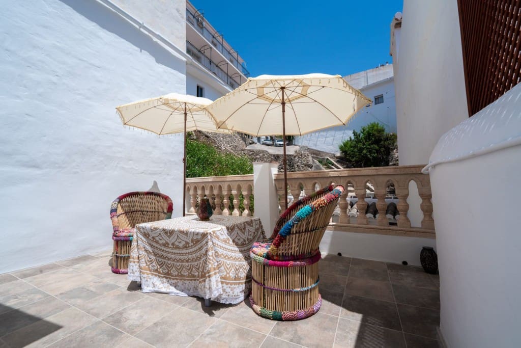 4 soveværelse Villa til salg i Competa - € 295.000 (Ref: 8469987)