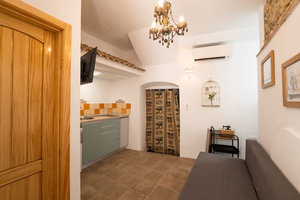 4 soveværelse Villa til salg i Competa - € 295.000 (Ref: 8469987)