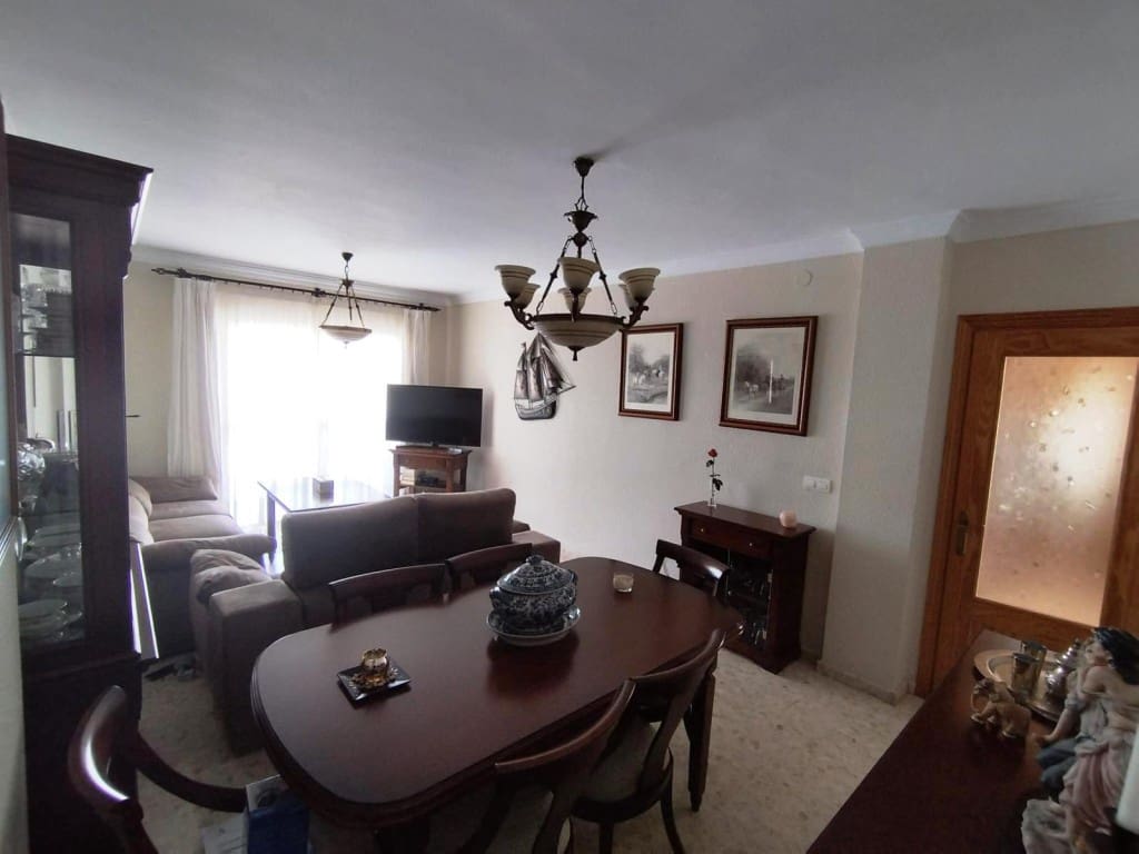 3 soveværelse Lejlighed til salg i Competa - € 210.000 (Ref: 8480737)