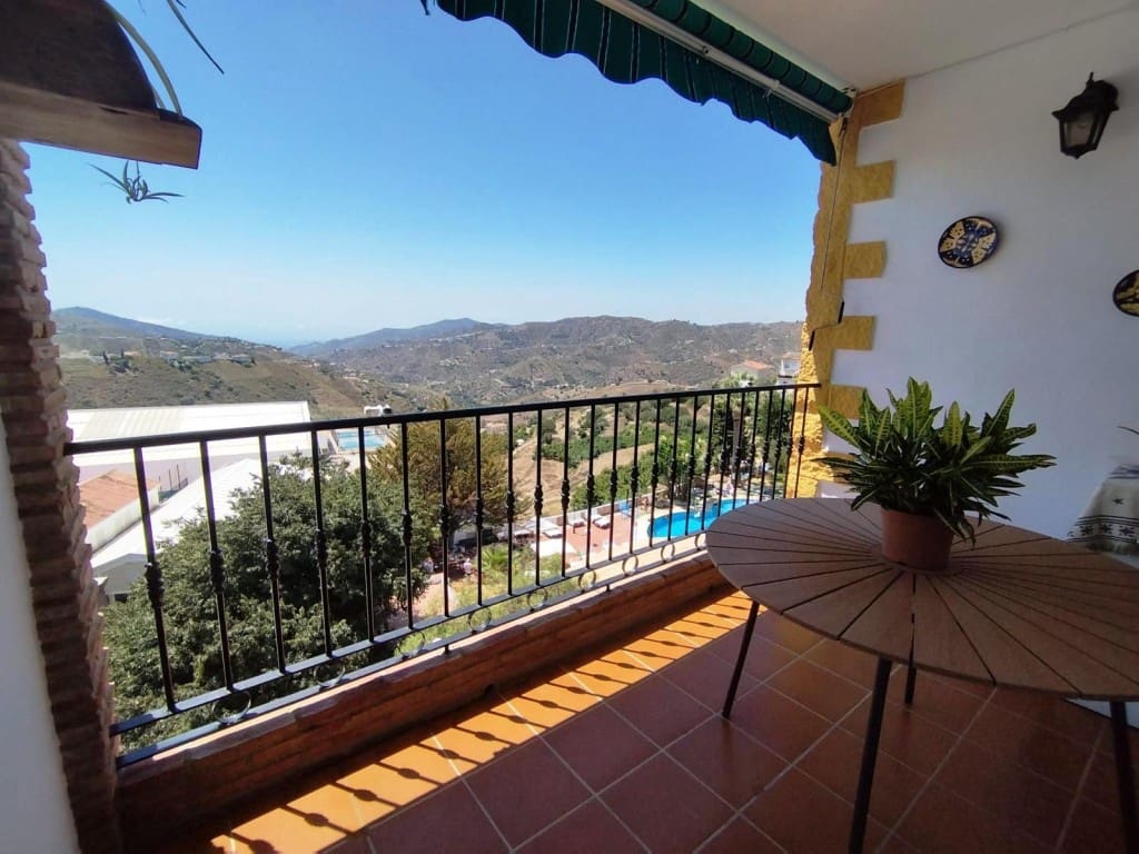 3 soveværelse Lejlighed til salg i Competa - € 210.000 (Ref: 8480737)