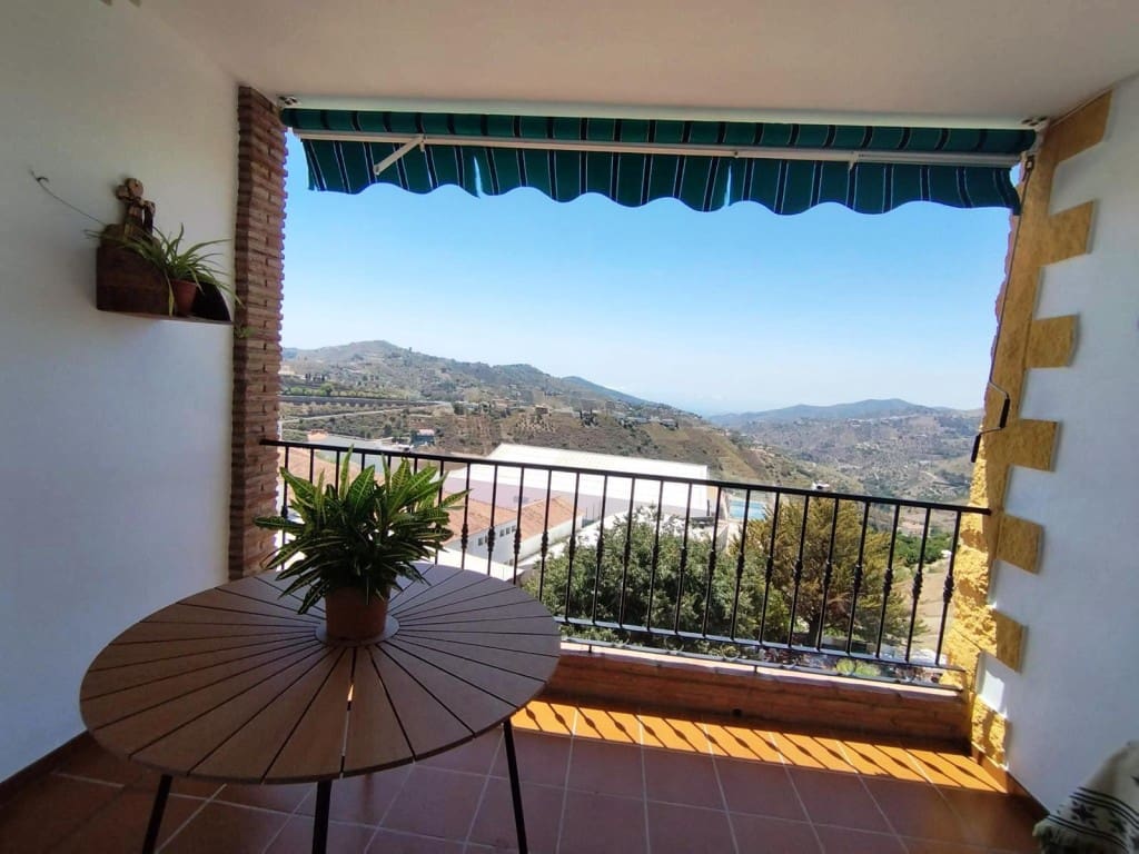 3 soveværelse Lejlighed til salg i Competa - € 210.000 (Ref: 8480737)