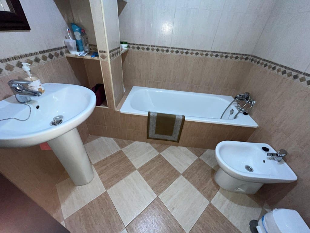 3 chambre Maison de Ville à vendre à Competa avec garage - 210 000 € (Ref: 8504091)