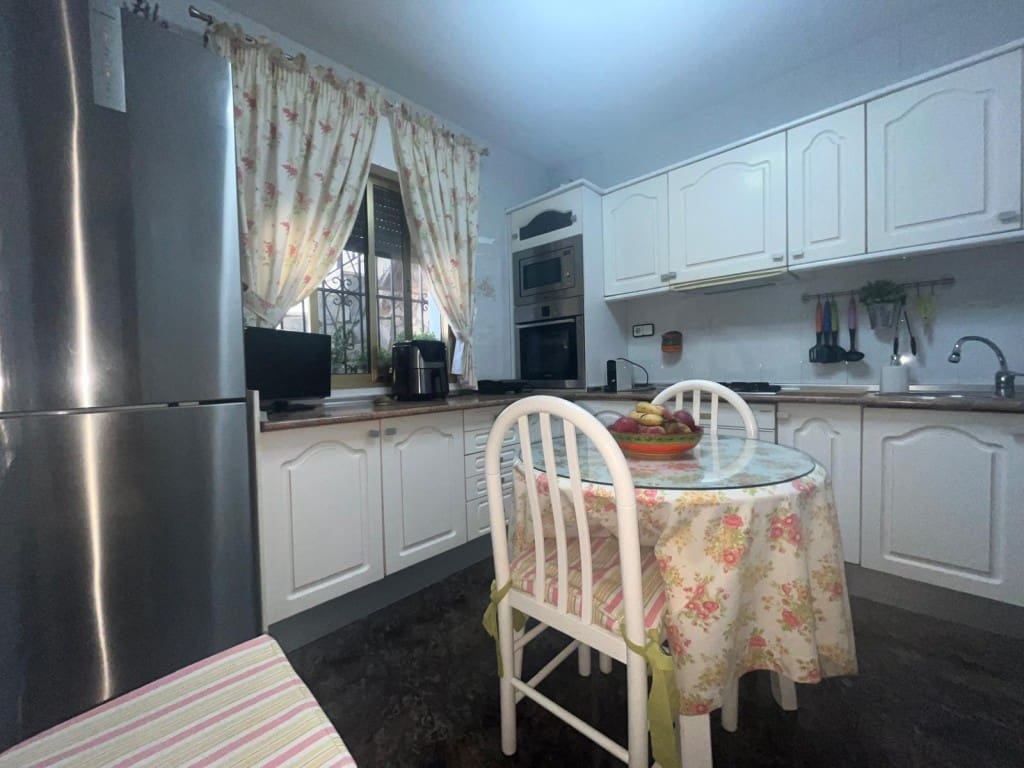 3 soveværelse Villa til salg i Competa - € 379.000 (Ref: 8529362)