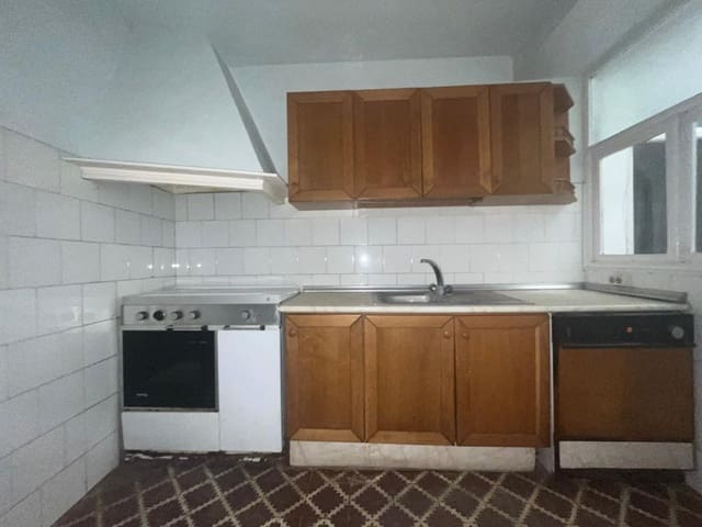 7 soverom Hus til salgs i Cómpeta - € 210 000 (Ref: 8546784)