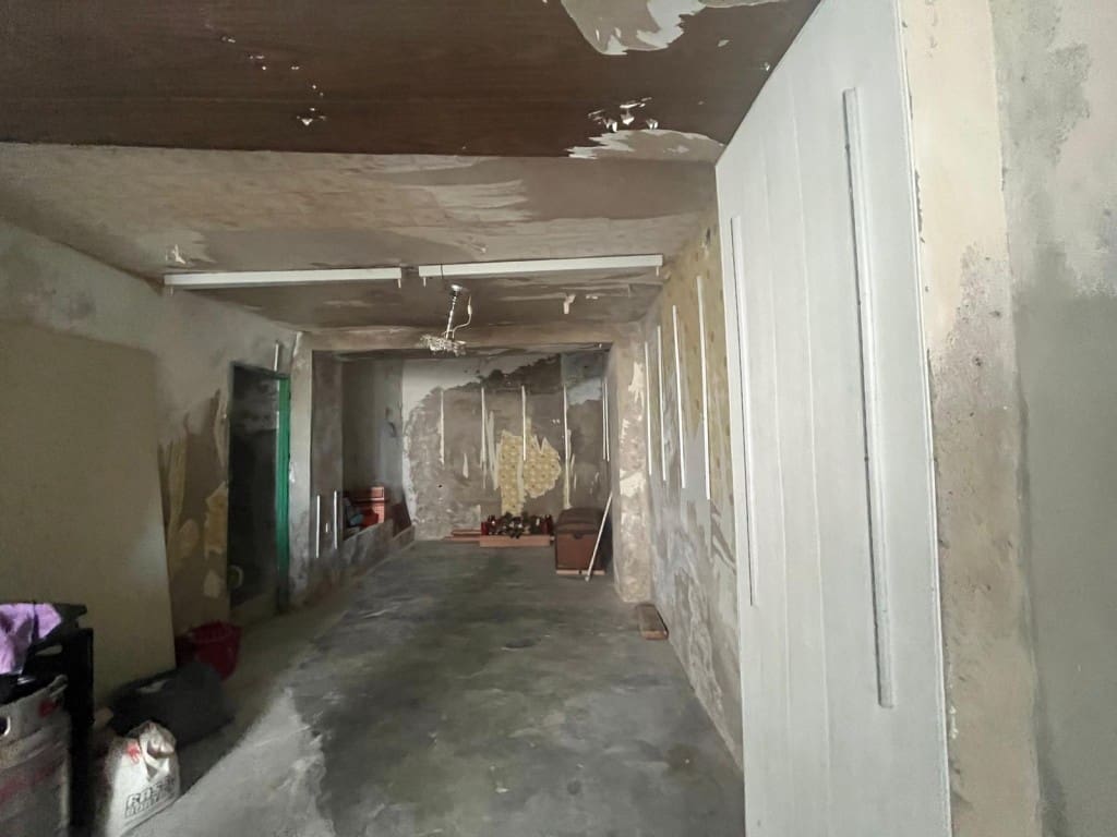 7 soveværelse Byhus til salg i Competa - € 210.000 (Ref: 8546784)