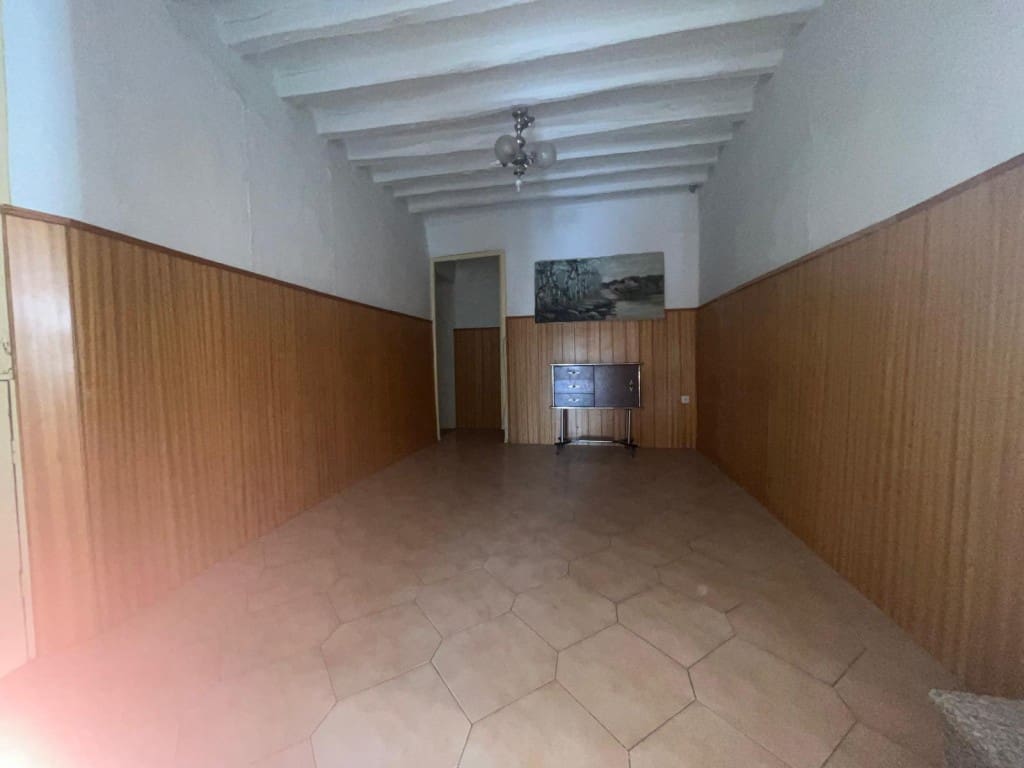 7 soveværelse Byhus til salg i Competa - € 210.000 (Ref: 8546784)