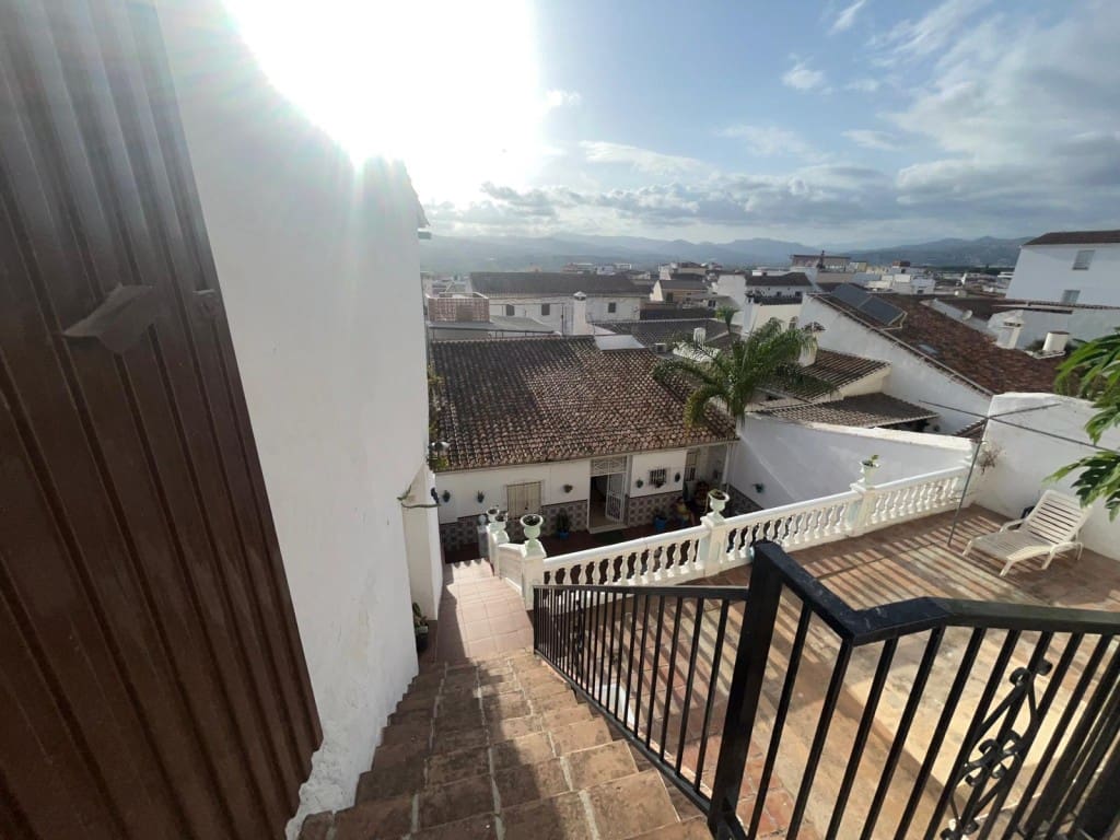 3 soveværelse Byhus til salg i Velez-Malaga - € 364.900 (Ref: 8549126)