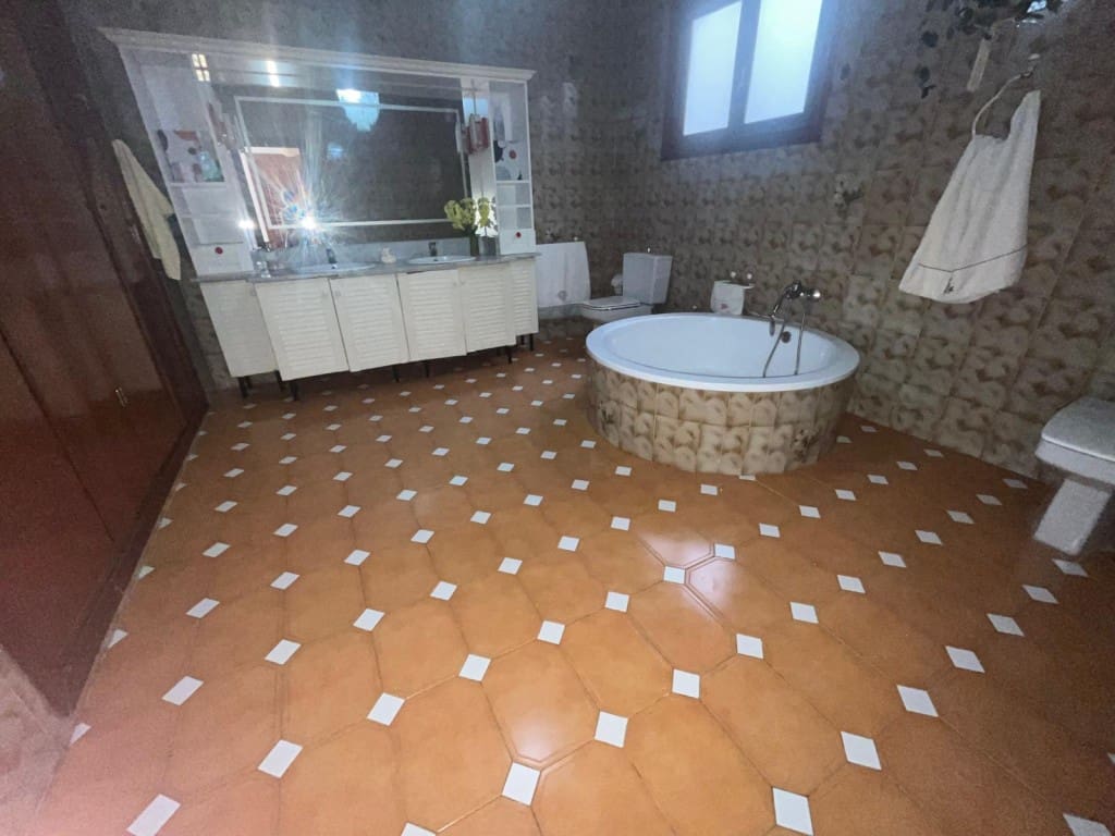 3 soveværelse Byhus til salg i Velez-Malaga - € 364.900 (Ref: 8549126)