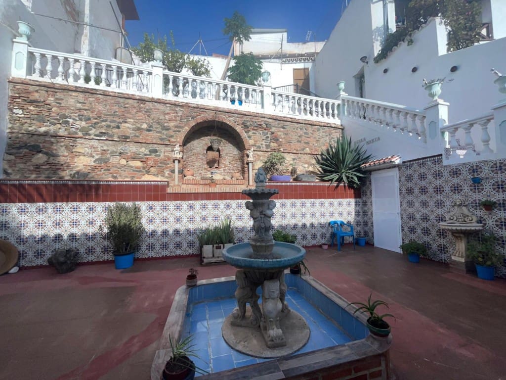 3 soveværelse Byhus til salg i Velez-Malaga - € 364.900 (Ref: 8549126)