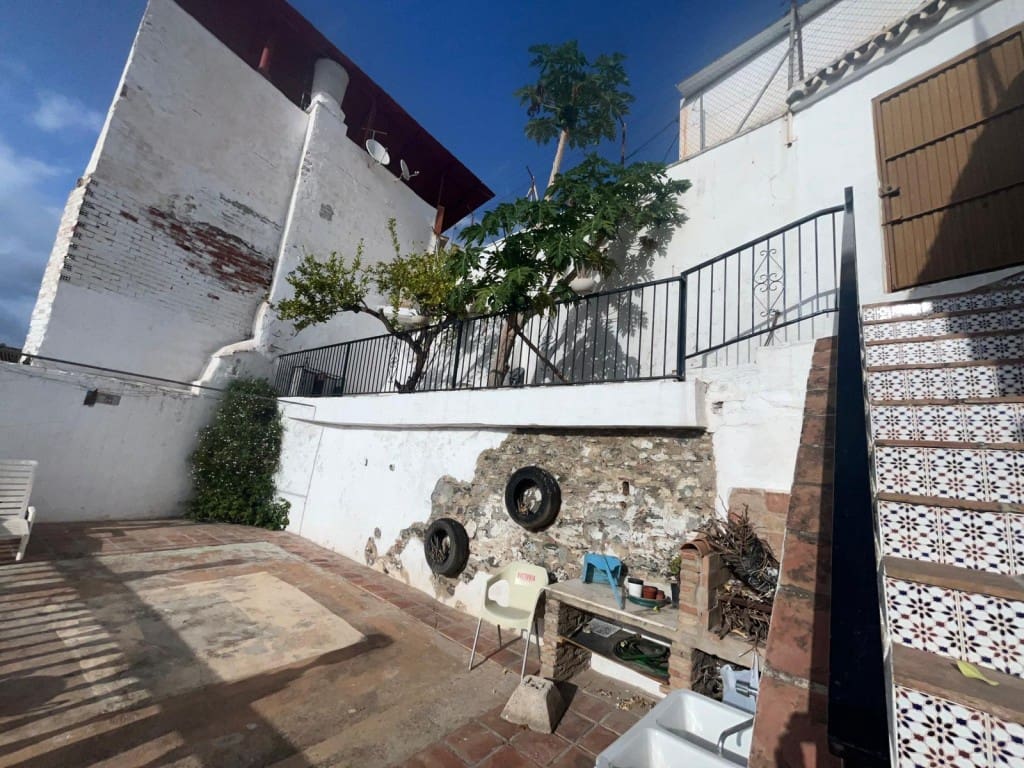 3 soveværelse Byhus til salg i Velez-Malaga - € 364.900 (Ref: 8549126)