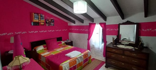 2 soveværelse Byhus til salg i Salares - € 100.000 (Ref: 8554053)