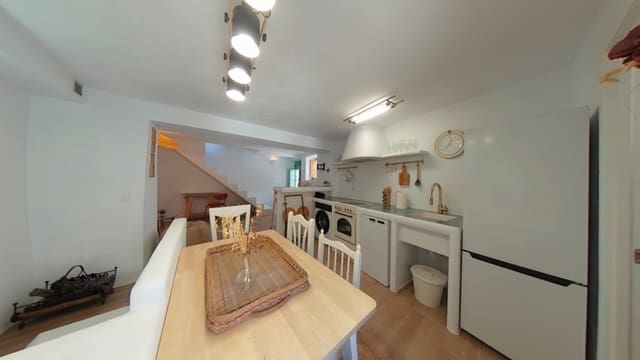 4 sovrum Hus till salu i Salares - 170 000 € (Ref: 8681979)