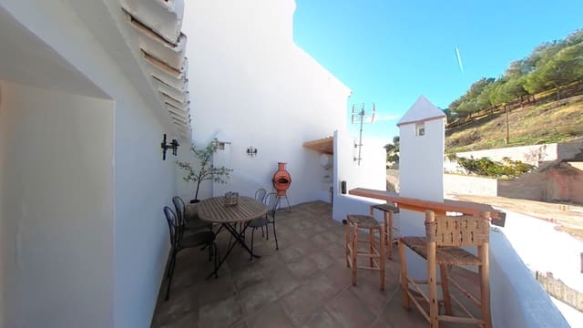 4 sovrum Hus till salu i Salares - 170 000 € (Ref: 8681979)