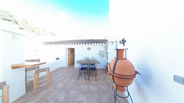 4 sovrum Hus till salu i Salares - 170 000 € (Ref: 8681979)