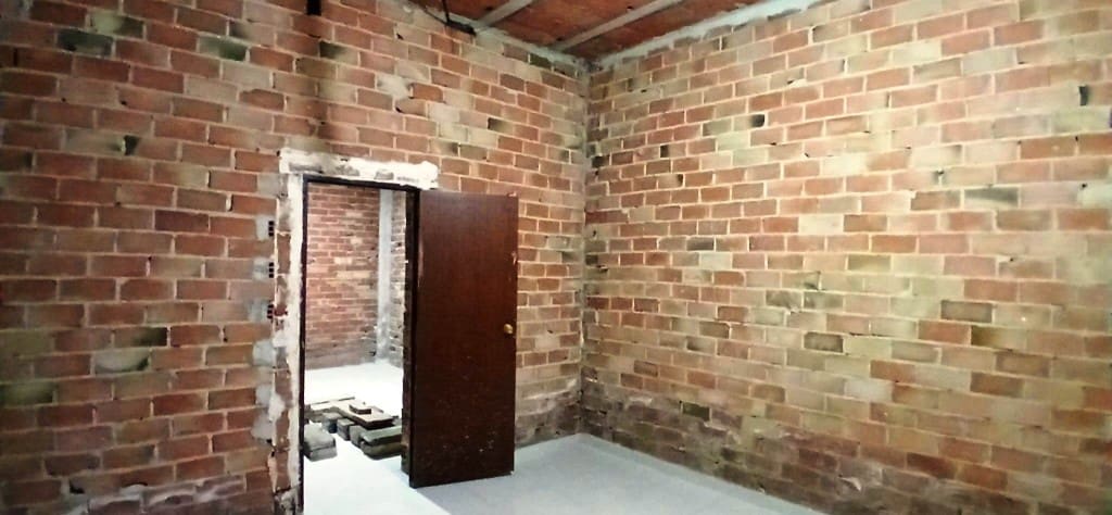 Commercial for sale in Nerja - € 110,000 (Ref: 8854489)