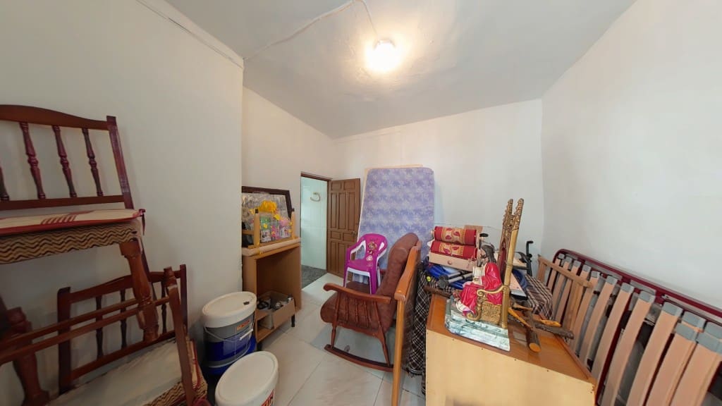 6 bedroom Townhouse for sale in Algarrobo - € 255,000 (Ref: 9016782)