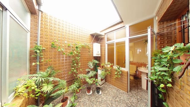 6 soveværelse Byhus til salg i Algarrobo - € 255.000 (Ref: 9016782)