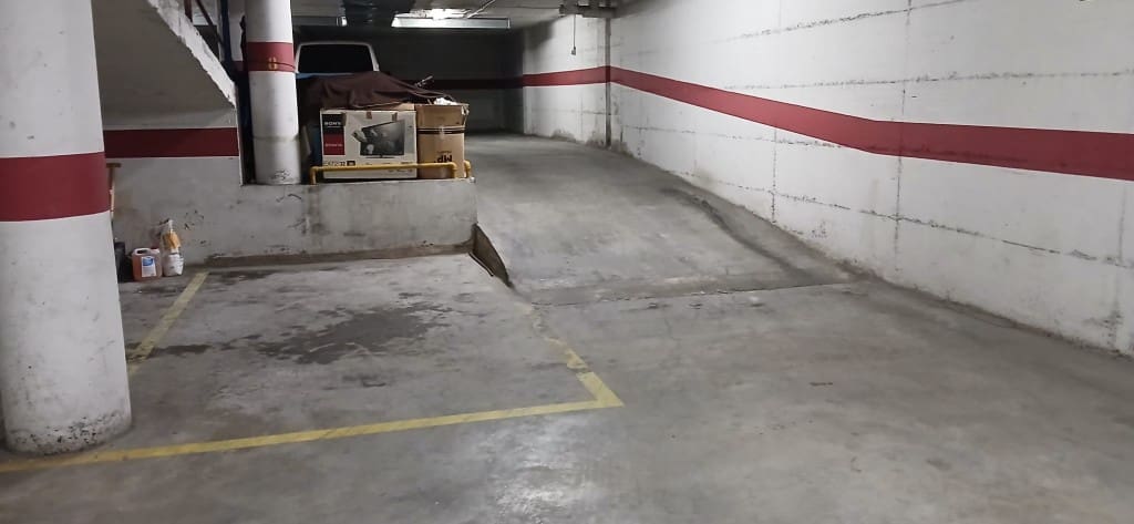 3 bedroom Apartment for sale in Mezquitilla - € 270,000 (Ref: 9057382)