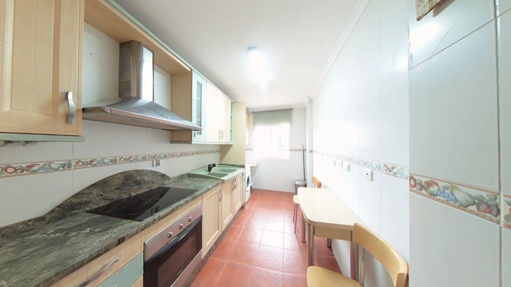 3 soveværelse Lejlighed til salg i Mezquitilla - € 270.000 (Ref: 9057382)